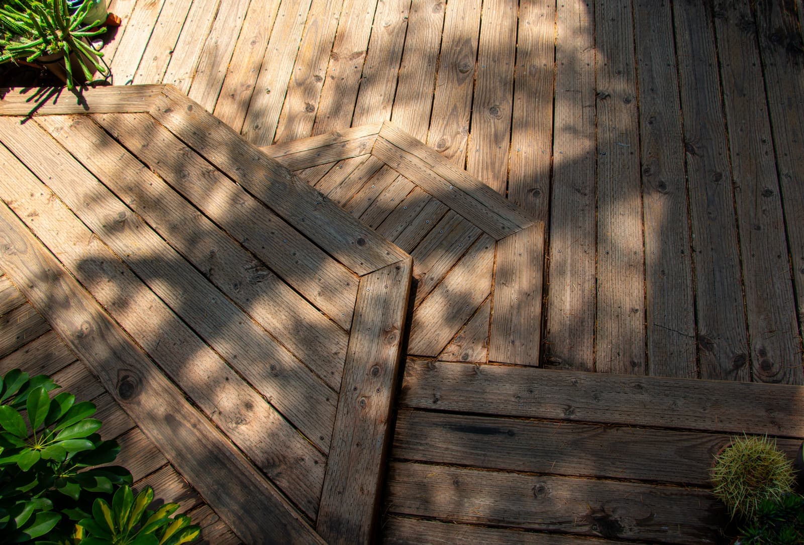 El Sereno Residence — Bath Remodel & Outdoor Living, detail 2