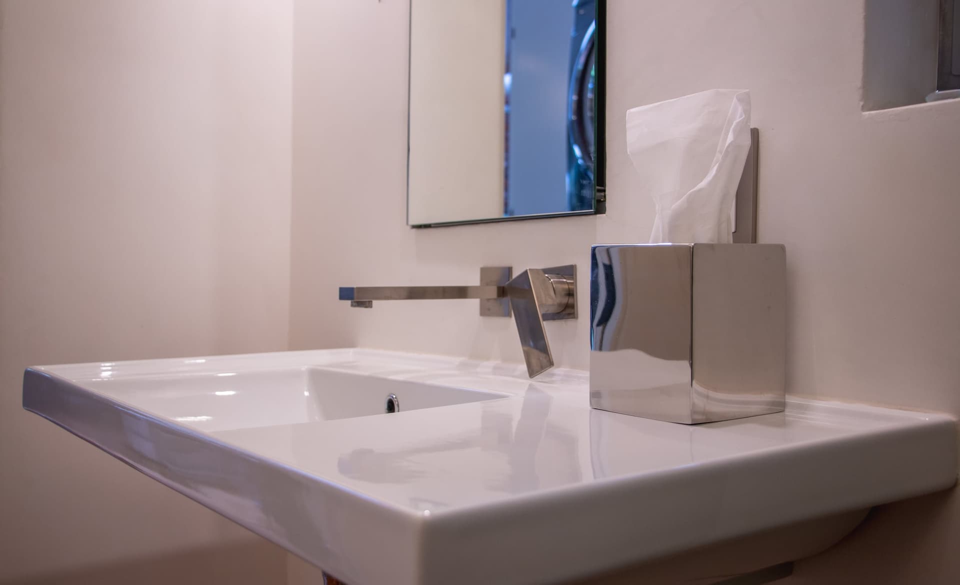 Tustin Residence — Bath Refresh, detail 5